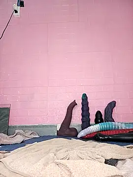 Snapshot of Rose_194 chatting on November 18, 2025, 2:05 am Rose 194 online show from November 18, 2025, 2:05 am