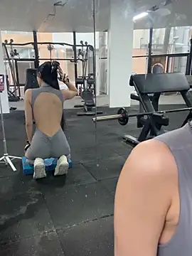 jiajia L online show from March 5, 2026, 10:23 am