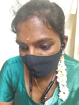 Honey rosetamil online show from April 16, 2026, 6:30 pm