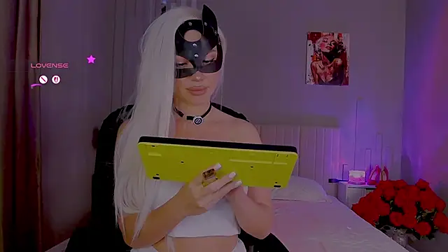 black cat-11 online show from May 18, 2026, 4:40 am