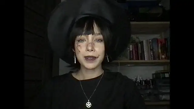 Yuna5343 online show from September 17, 2025, 9:39 pm