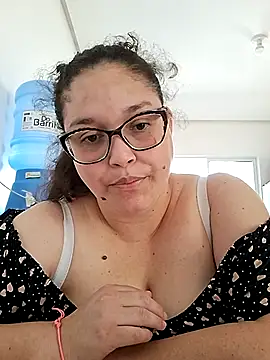 Snapshot of valkiriabbw chatting on December 4, 2025, 12:04 pm valkiriabbw online show from December 4, 2025, 12:04 pm