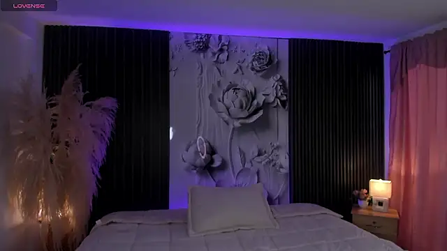 ShaniaDaniels online show from March 26, 2026, 9:13 pm