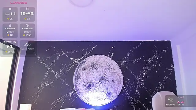 ShaniaDaniels online show from November 11, 2025, 8:14 pm