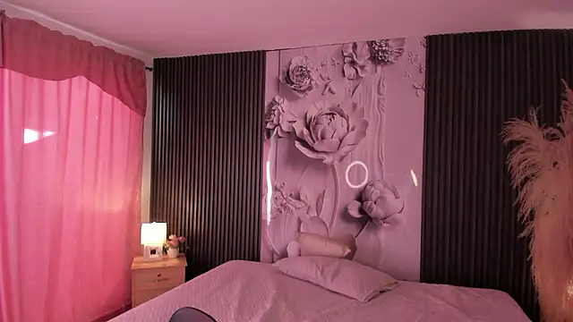 ShaniaDaniels online show from March 28, 2026, 10:00 pm