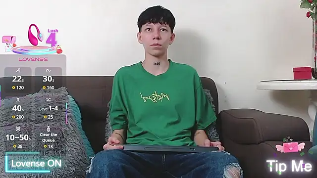 Snapshot of LiamBrown09 chatting on January 16, 2026, 7:18 pm LiamBrown09 online show from January 16, 2026, 7:18 pm