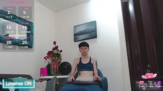 Snapshot of LiamBrown09 chatting on February 3, 2026, 7:19 pm LiamBrown09 online show from February 3, 2026, 7:19 pm