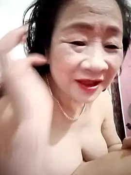 Snapshot of hang_sex chatting on October 9, 2025, 1:55 pm hang sex online show from October 9, 2025, 1:55 pm