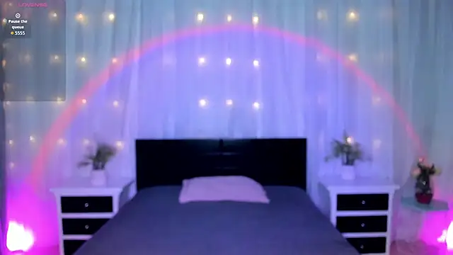 Evolet Bee online show from March 21, 2026, 12:42 pm