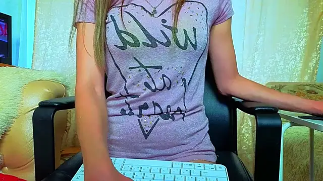 Snapshot of Bom_Mia_Bom chatting on May 24, 2026, 3:17 am Bom Mia Bom online show from May 24, 2026, 3:17 am