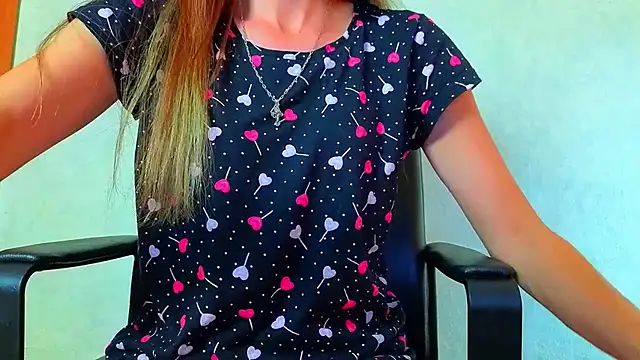 Bom Mia Bom online show from June 22, 2026, 2:39 am