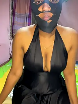 Snapshot of Sadaru_ chatting on October 7, 2025, 1:45 pm Sadaru online show from October 7, 2025, 1:45 pm