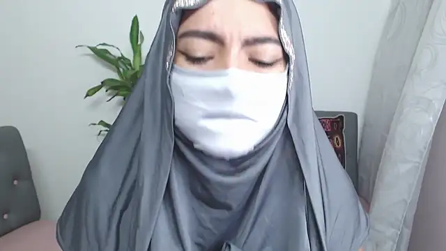 jade nassar online show from November 4, 2025, 11:36 am