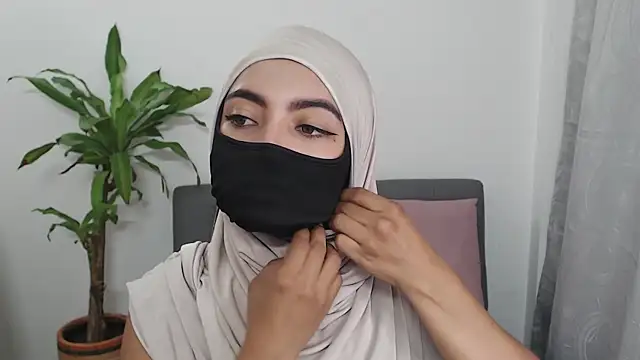 jade nassar online show from October 26, 2025, 9:48 pm