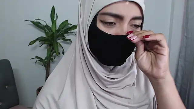 jade nassar online show from November 9, 2025, 10:25 pm