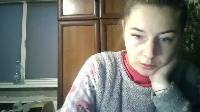Kitten36 online show from September 30, 2025, 3:51 pm