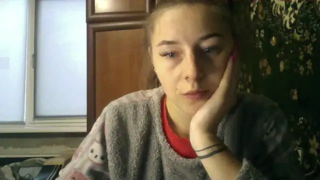 Kitten36 online show from October 1, 2025, 2:32 pm