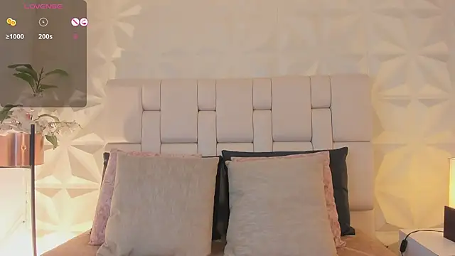 scarlettadams   online show from March 24, 2026, 12:16 pm