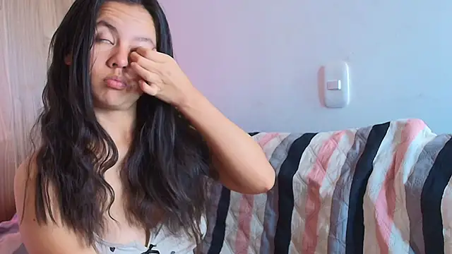 Snapshot of mady_gh chatting on February 6, 2026, 2:40 am mady gh online show from February 6, 2026, 2:40 am