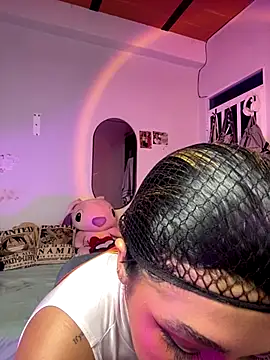 Snapshot of emilysofiia chatting on September 18, 2025, 11:08 pm emilysofiia online show from September 18, 2025, 11:08 pm