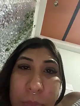 Snapshot of emilysofiia chatting on October 24, 2025, 11:59 pm emilysofiia online show from October 24, 2025, 11:59 pm