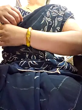 indianhotwife639 online show from April 16, 2026, 4:46 am