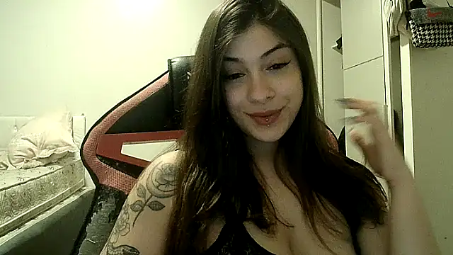 Becca B online show from November 15, 2025, 10:47 pm