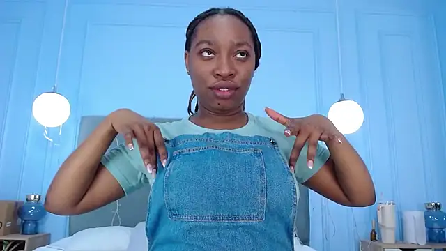 NatashaSilver online show from September 20, 2025, 2:11 pm