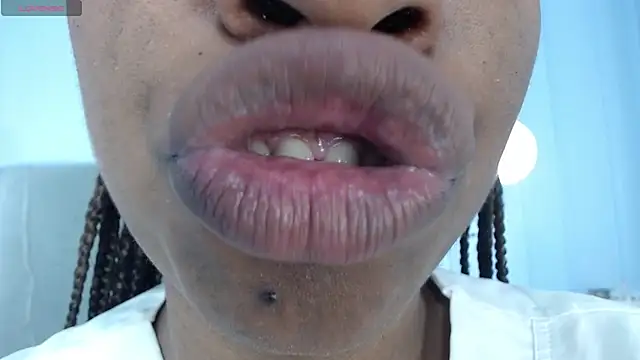 NatashaSilver online show from September 16, 2025, 1:12 pm