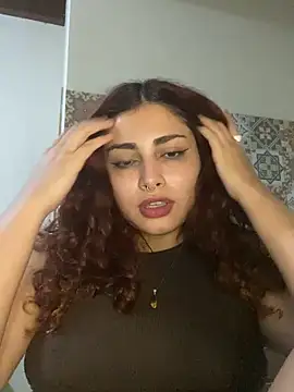 Snapshot of SweetSolei20 chatting on November 17, 2025, 3:32 am SweetSolei20 online show from November 17, 2025, 3:32 am