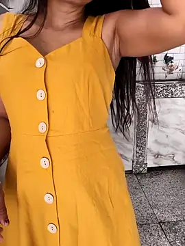 Shalu G online show from March 5, 2026, 9:50 am