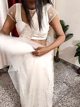 Snapshot of Shalu_G chatting on September 13, 2025, 2:17 pm Shalu G online show from September 13, 2025, 2:17 pm