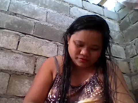 tender amy online show from November 21, 2025, 11:04 pm