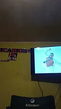 juanfritaa21 online show from January 18, 2026, 11:41 pm