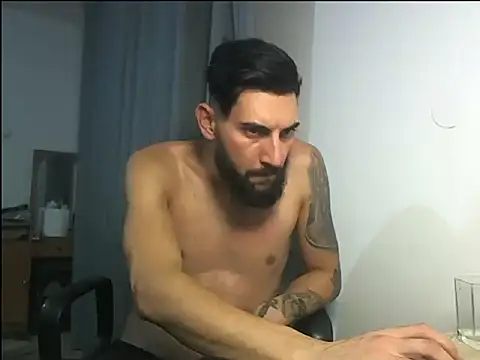 Alexgrc13 online show from October 15, 2025, 8:39 pm