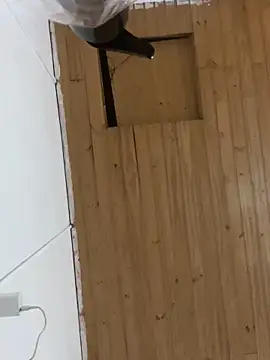 andre1z1nh0 online show from February 28, 2026, 11:04 pm