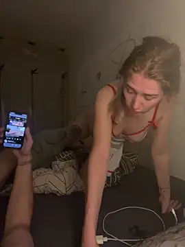 Snapshot of dancingqueen88 chatting on September 14, 2025, 10:43 pm dancingqueen88 online show from September 14, 2025, 10:43 pm