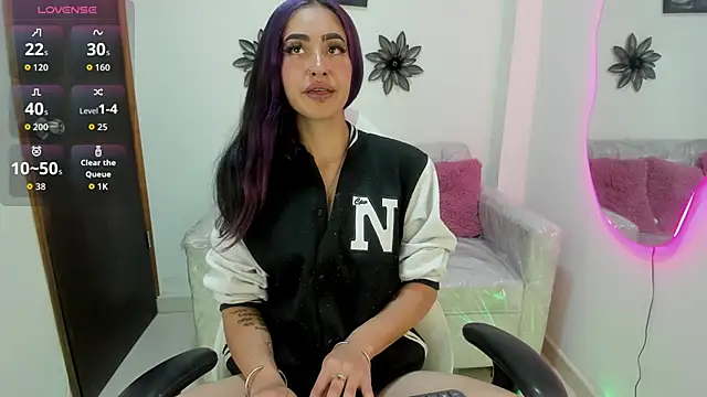 cataleya sub  online show from September 26, 2025, 12:01 pm