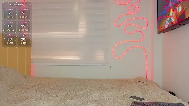 Snapshot of Aaron_Wiinter chatting on February 2, 2026, 7:35 pm Aaron Wiinter online show from February 2, 2026, 7:35 pm