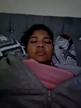madelene online show from February 18, 2025, 12:39 pm