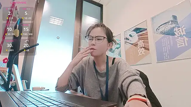 Snapshot of KKMM168 chatting on December 18, 2025, 3:00 am KKMM168 online show from December 18, 2025, 3:00 am