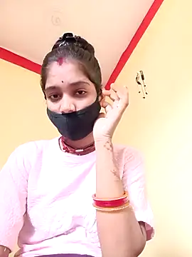 Snapshot of Basanti_143 chatting on October 26, 2025, 9:31 am Basanti 143 online show from October 26, 2025, 9:31 am