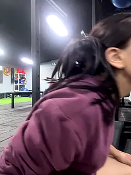 MiaRousexxx  online show from December 21, 2025, 2:13 am