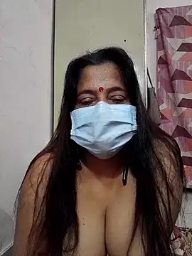 Snapshot of mature_mimi chatting on February 14, 2026, 10:15 am mature mimi online show from February 14, 2026, 10:15 am