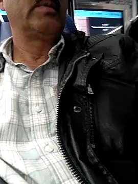 Snapshot of moonflower25 chatting on February 9, 2026, 5:11 pm moonflower25 online show from February 9, 2026, 5:11 pm