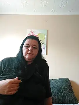 BlacReign online show from September 28, 2025, 1:18 pm