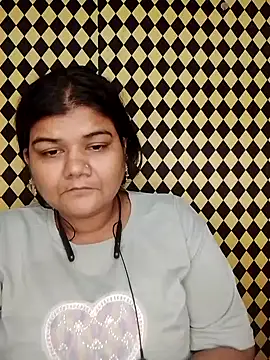 Meenu tiwari online show from September 25, 2025, 6:58 pm