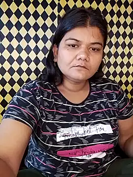 Meenu tiwari online show from September 22, 2025, 9:04 am