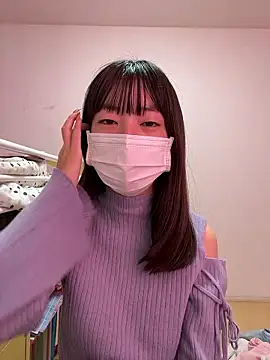 Snapshot of aonyan_7 chatting on November 8, 2025, 12:14 am aonyan 7 online show from November 8, 2025, 12:14 am