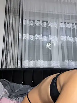 Emilia Mausi online show from October 12, 2025, 9:16 pm